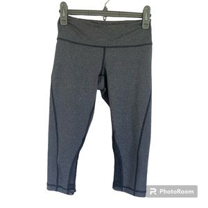 Z By Zella Size XS Capri 17" gray mesh leggings